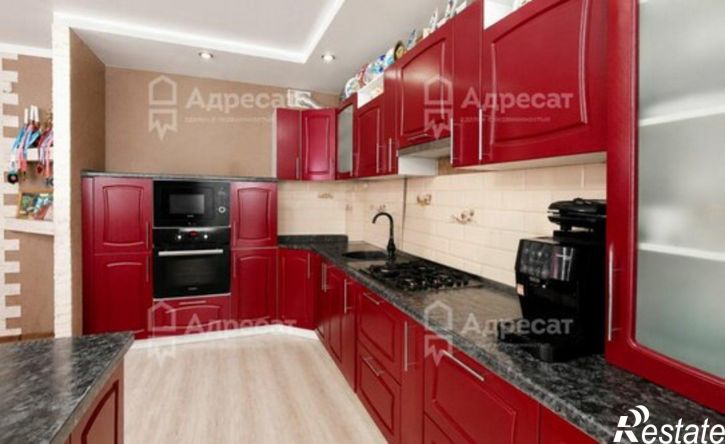 3-комн квартира улица имени Ивана Морозова, 9