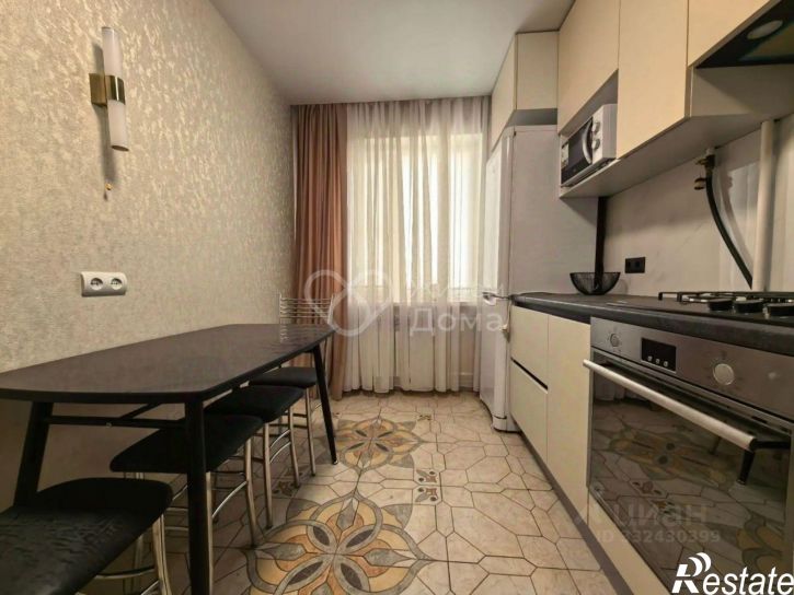 3-комн квартира ул 8-й Воздушной Армии, 19,  д. 19