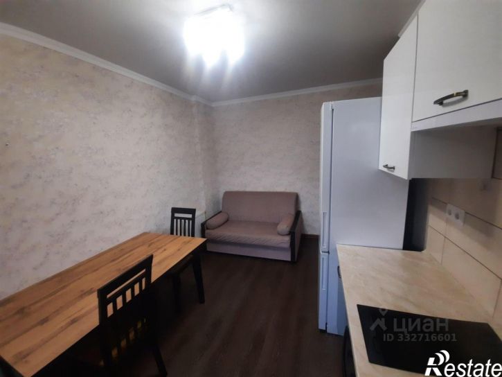 1-комн квартира б-р 30-летия Победы, 19б,  д. 19б