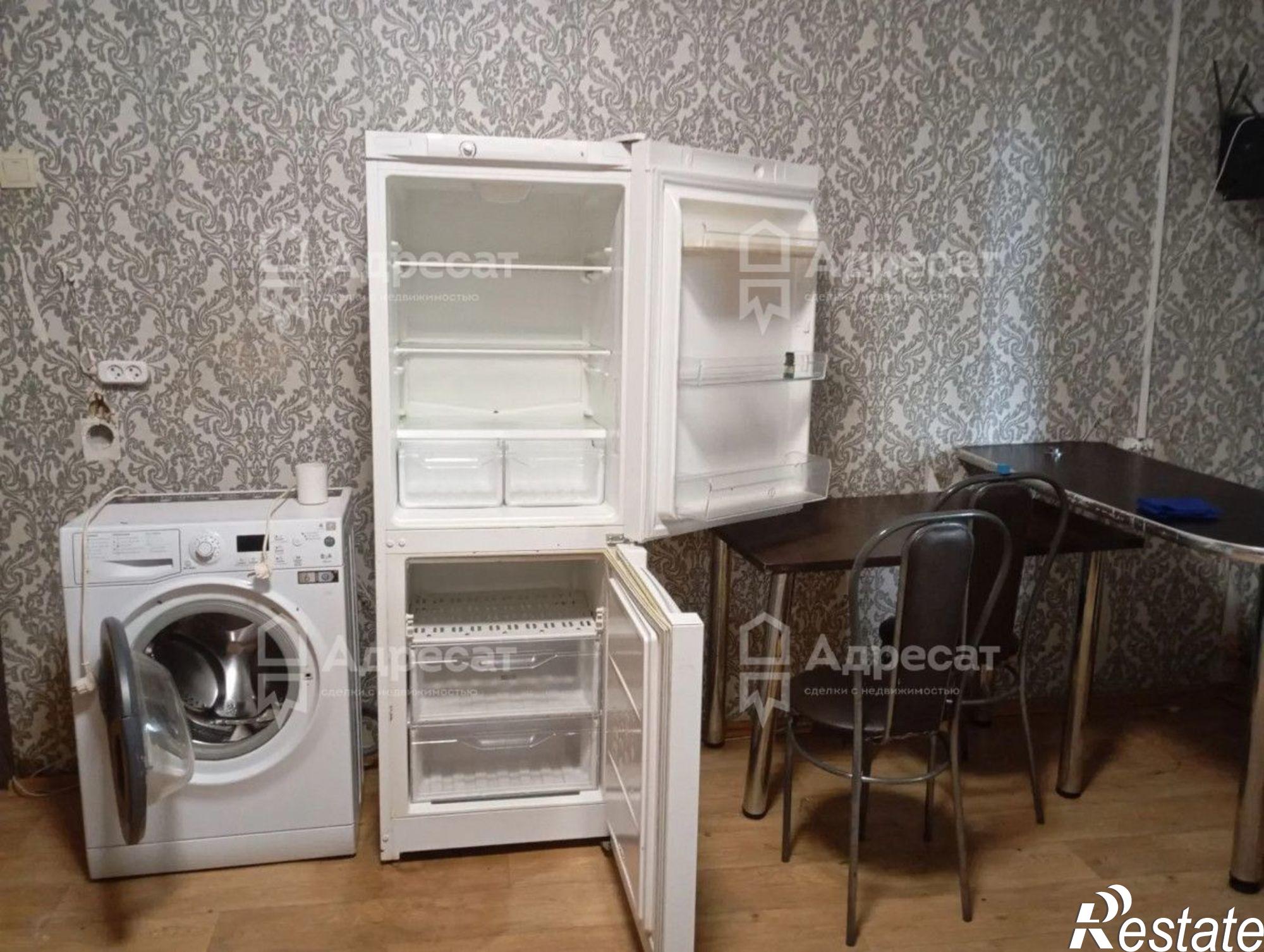 Сдать комнату за 10 000 рублей на ул. Дегтярева,  д.33