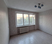 4-комн, 76кв м, этаж 2/5 Университетский пр-кт, 82