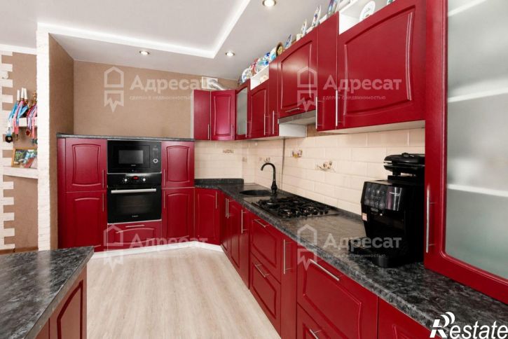 3-комн квартира ул. И.В.Морозова,  д.9