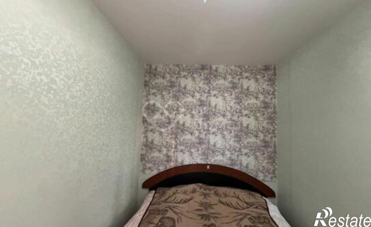 3-комн квартира ул Зерноградская, 10,  д. 10