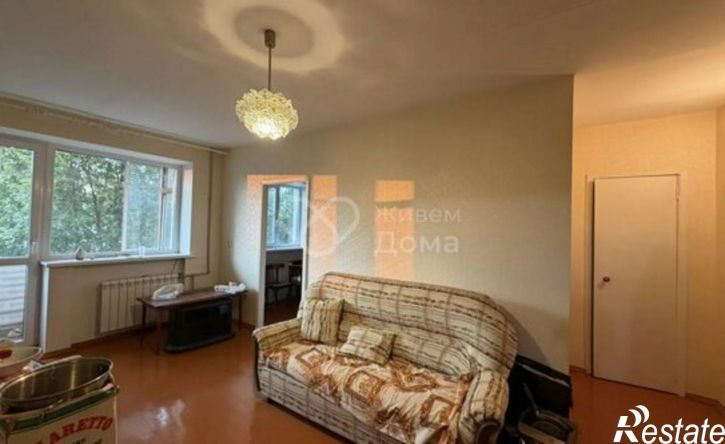 3-комн квартира ул Зерноградская, 10,  д. 10