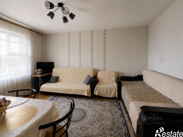 2-комн квартира ул Космонавтов, 33,  д. 33