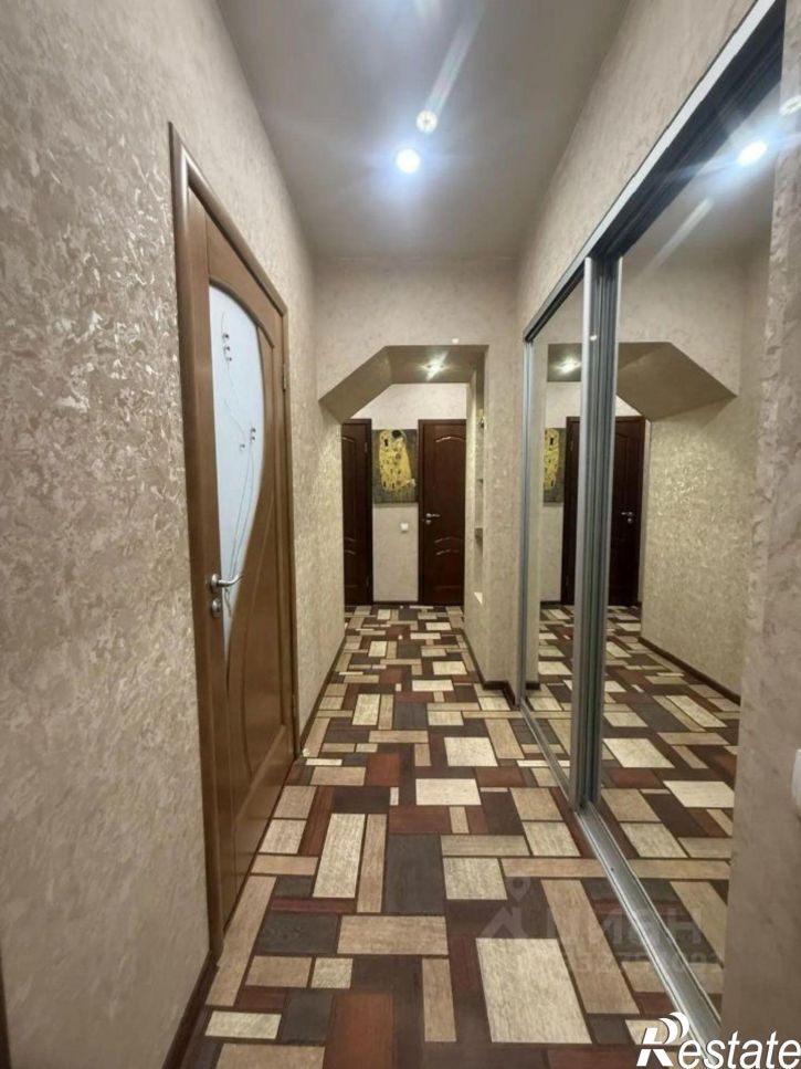 2-комн квартира ул им. Дзержинского, 19,  д. 19