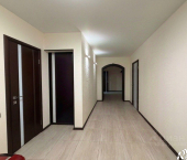 3-комн, 130кв м, этаж 4/15 б-р 30-летия Победы, 19