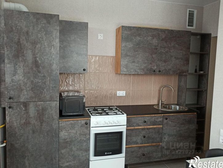 2-комн квартира ул Тракторостроителей, 21/2,  д. 21/2
