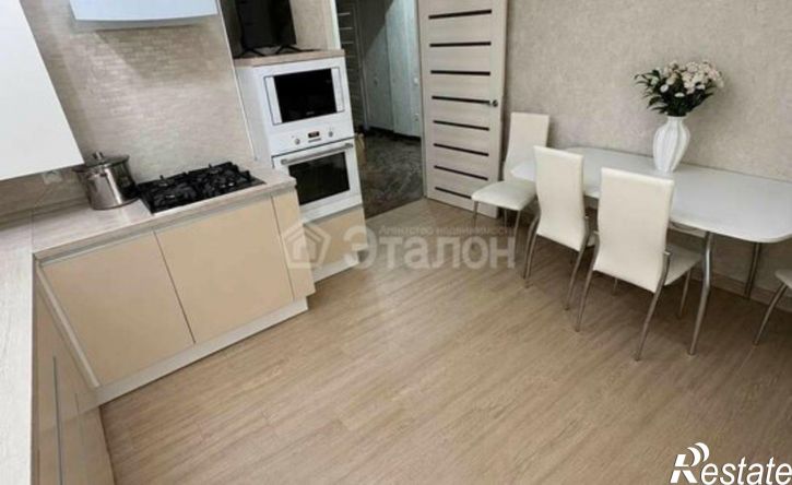 2-комн квартира ул Шекснинская, 93,  д. 93