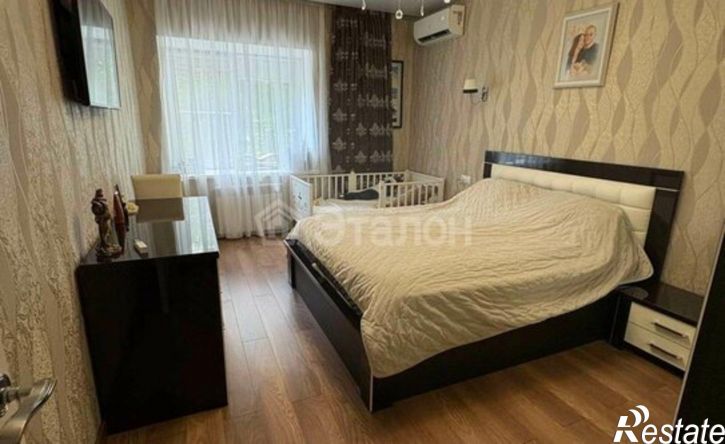 2-комн квартира ул Шекснинская, 93,  д. 93