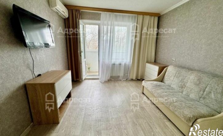 2-комн квартира ул Ярославская, 8,  д. 8