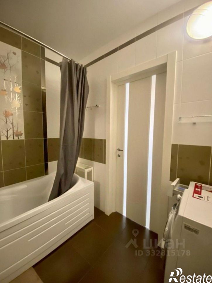 1-комн квартира ул Авиаторская, 1б,  д. 1б