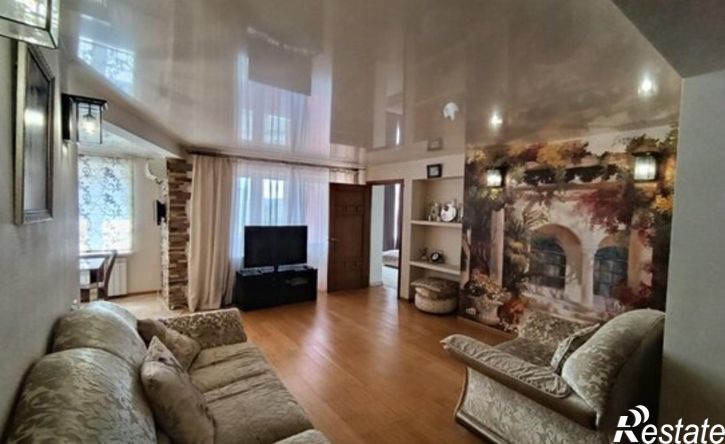 5-комн квартира ул Ангарская, 71б,  д. 71б
