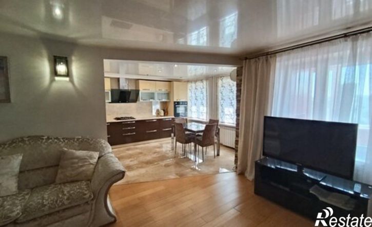 5-комн квартира ул Ангарская, 71б,  д. 71б