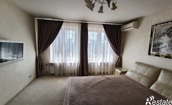 5-комн квартира ул Ангарская, 71б,  д. 71б