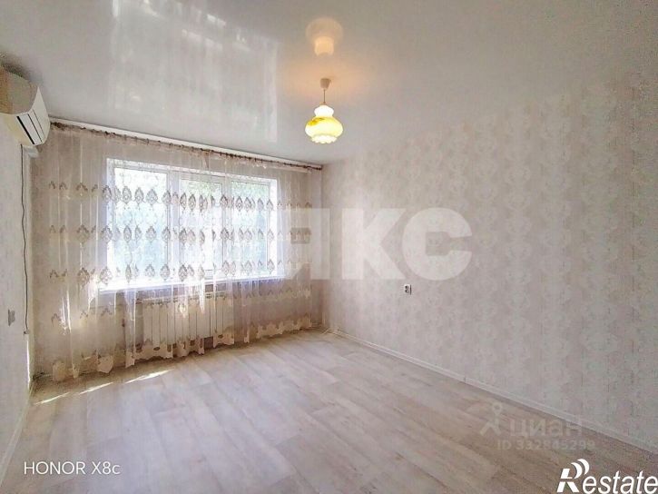 2-комн квартира Волгоград г., Дзержинский