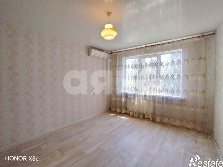 2-комн квартира Волгоград г., Дзержинский