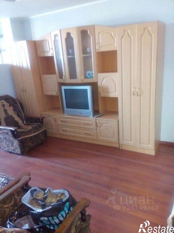 2-комн квартира Университетский пр-кт, 80,  д. 80