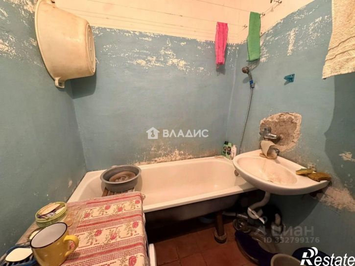 2-комн квартира ул Героев Тулы, 11,  д. 11