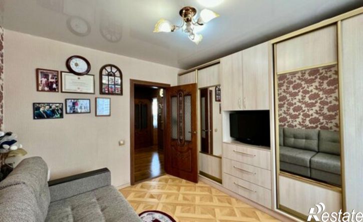 4-комн квартира ул им. Богданова, 1/2,  д. 1/2