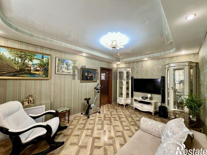 4-комн квартира ул им. Богданова, 1/2,  д. 1/2