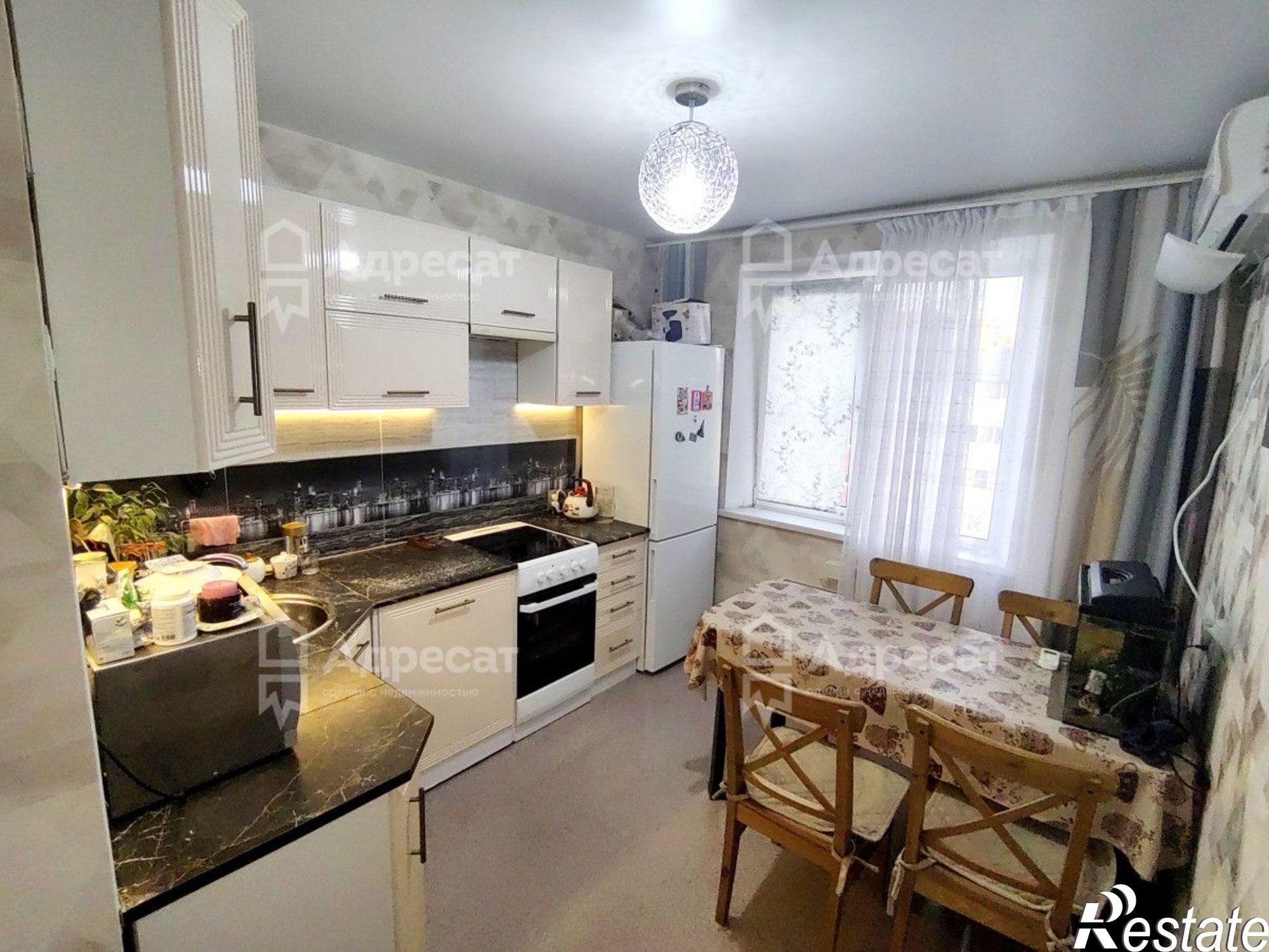 Купить квартиру за 6 200 000 рублей на ул. Комарова,  д.68а