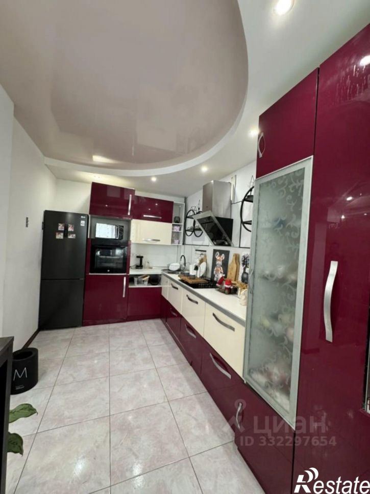 3-комн квартира ул им. Грибанова, 7б,  д. 7б