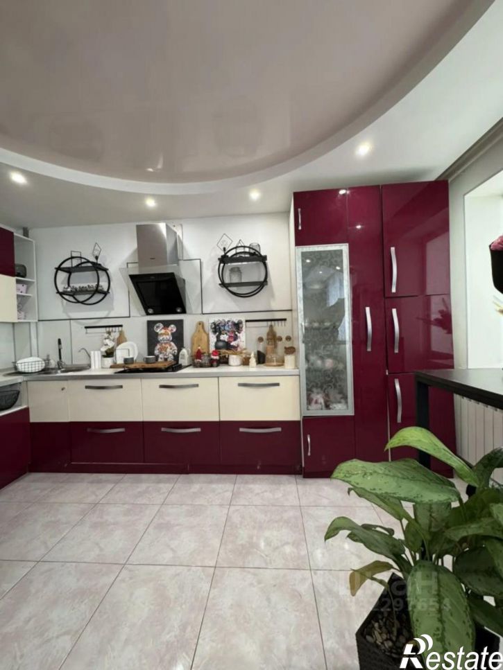 3-комн квартира ул им. Грибанова, 7б,  д. 7б