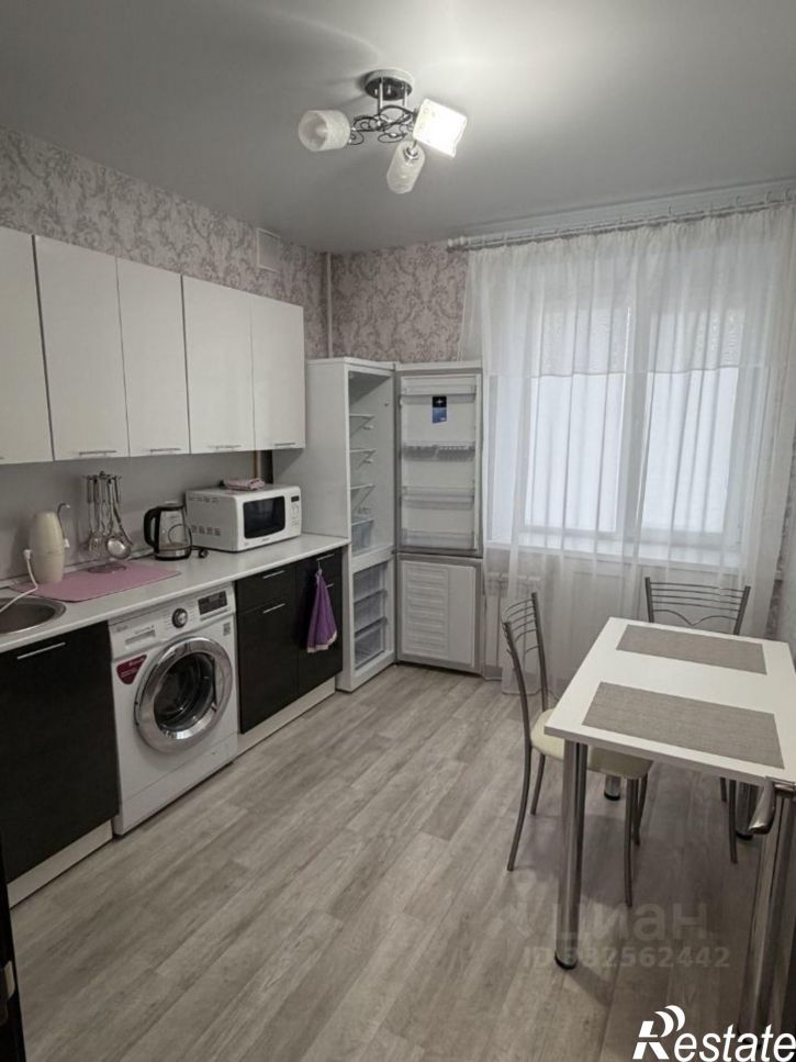 1-комн квартира ул им. Панферова, 6,  д. 6