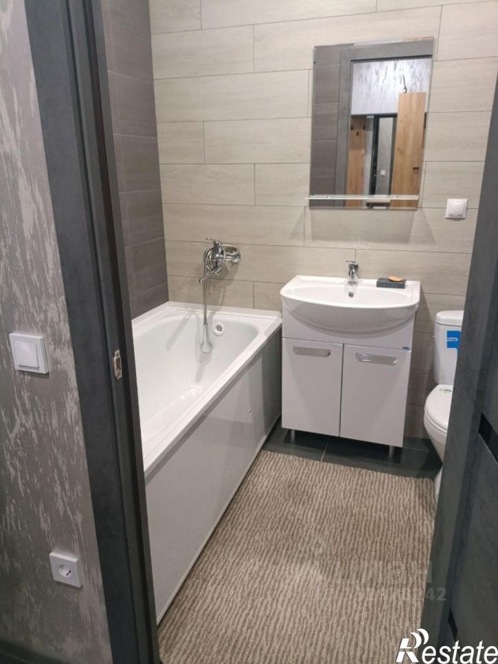 1-комн квартира ул им. гвардии красноармейца Химина, 16б,  д. 16б