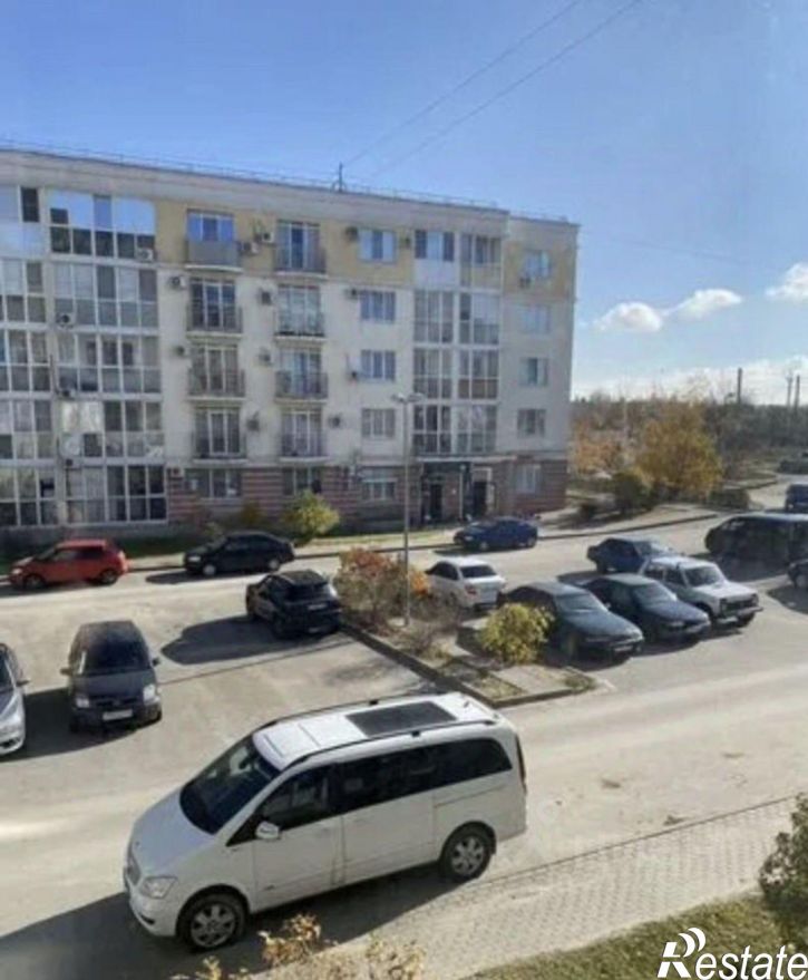 1-комн квартира ул им. Малиновского, 8,  д. 8