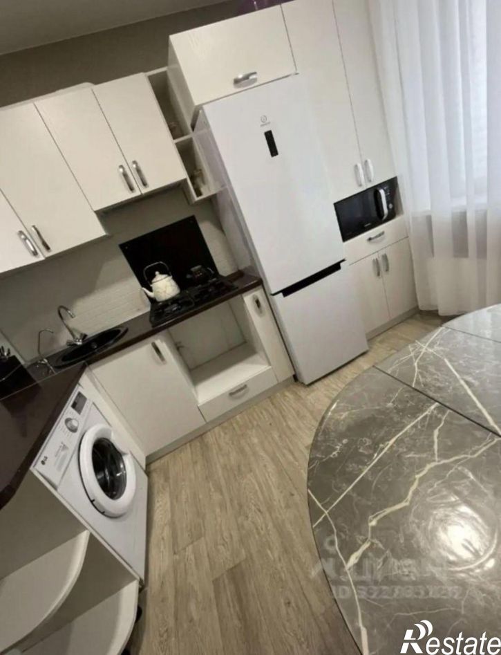 2-комн квартира ул им. Янки Купалы, 64,  д. 64