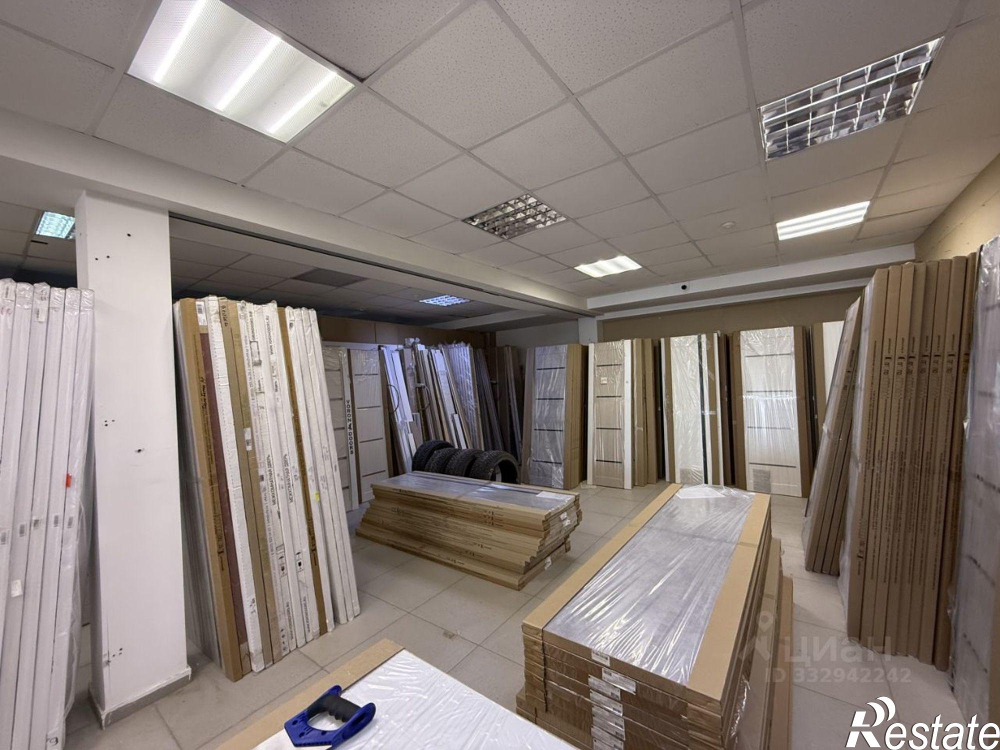 Купить торговое помещение за 2 892 650 рублей на ул им. Бахтурова, 12