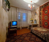 комната 50 кв м ул им. Панферова, 8