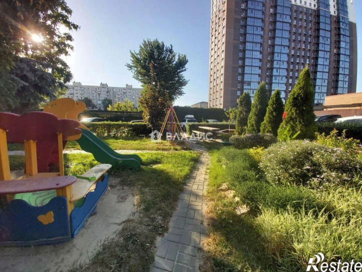 2-комн квартира ул им. Тулака, 8 1,  д. 8 1,  к. 1