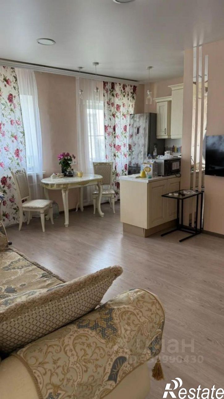 2-комн квартира ул Пражская, 13,  д. 13