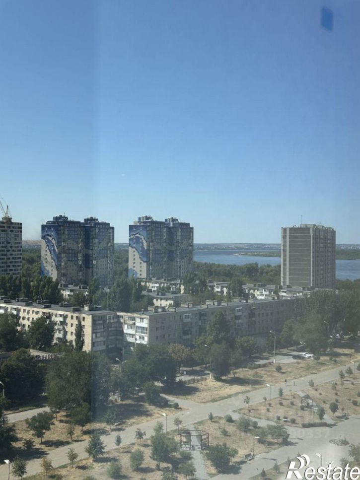 3-комн квартира ул 50 лет Октября, 20а,  д. 20а