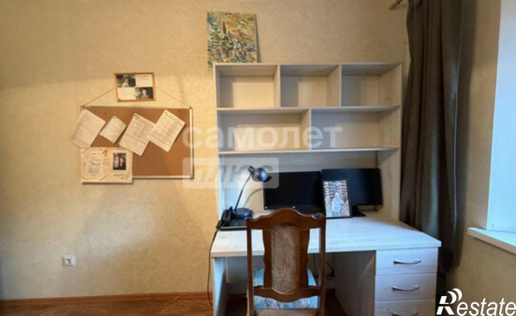4-комн квартира улица имени Ивана Морозова, 9
