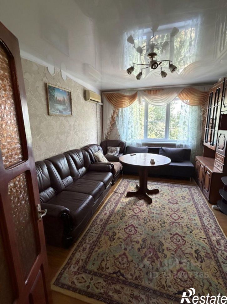 3-комн квартира б-р 30-летия Победы, 20,  д. 20