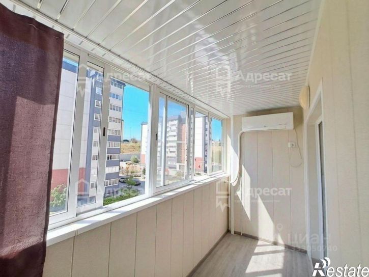 1-комн квартира ул им. академика Комарова, 80,  д. 80