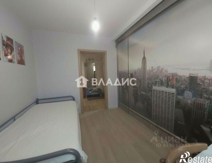 4-комн квартира ул Хиросимы, 13,  д. 13