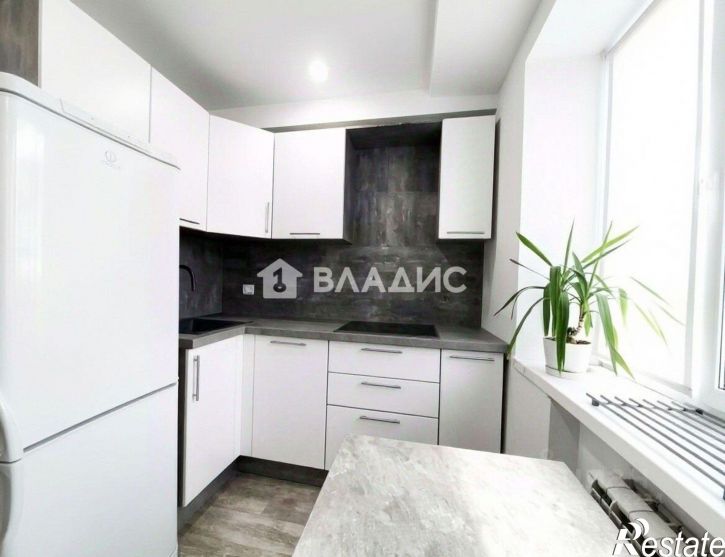 4-комн квартира ул Хиросимы, 13,  д. 13