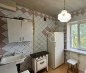 2-комн, 42кв м, этаж 3/5 ул им. Землячки, 34а