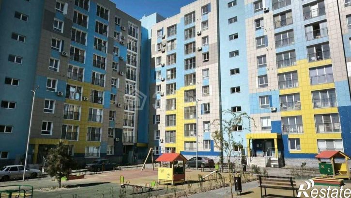 2-комн квартира ул им. комиссара милиции Бирюкова, 9,  д. 9