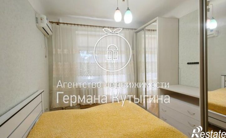 2-комн квартира ул им. Канунникова, 1,  д. 1