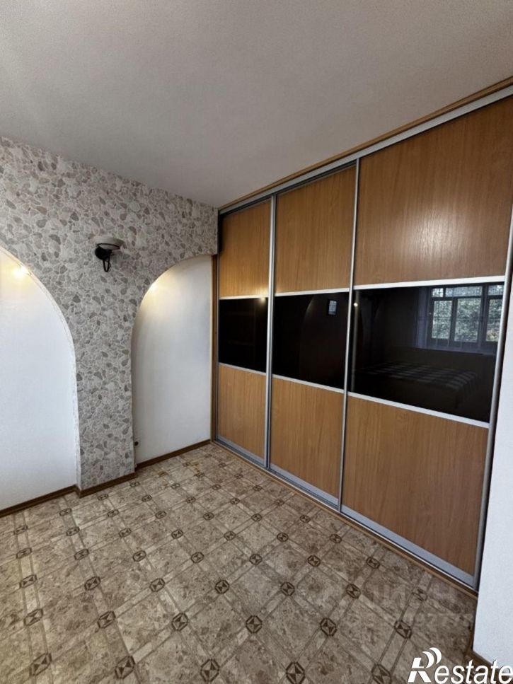 3-комн квартира ул им. Елисеева, 8,  д. 8