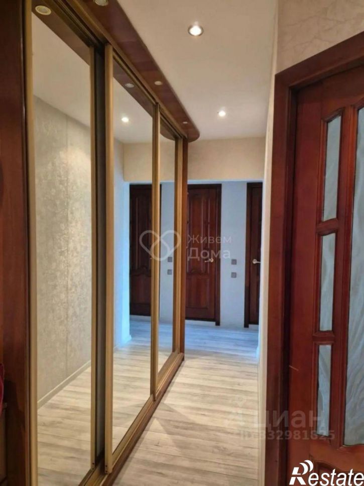 3-комн квартира ул Шекснинская, 32,  д. 32
