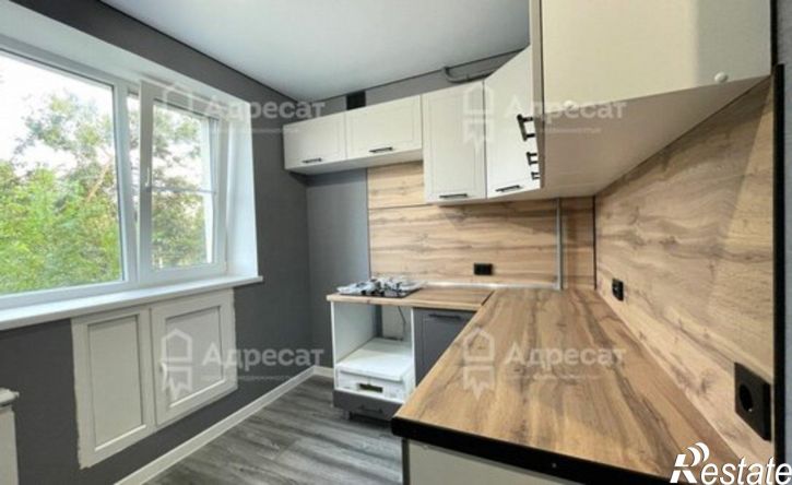 2-комн квартира ул 64-й Армии, 22,  д. 22