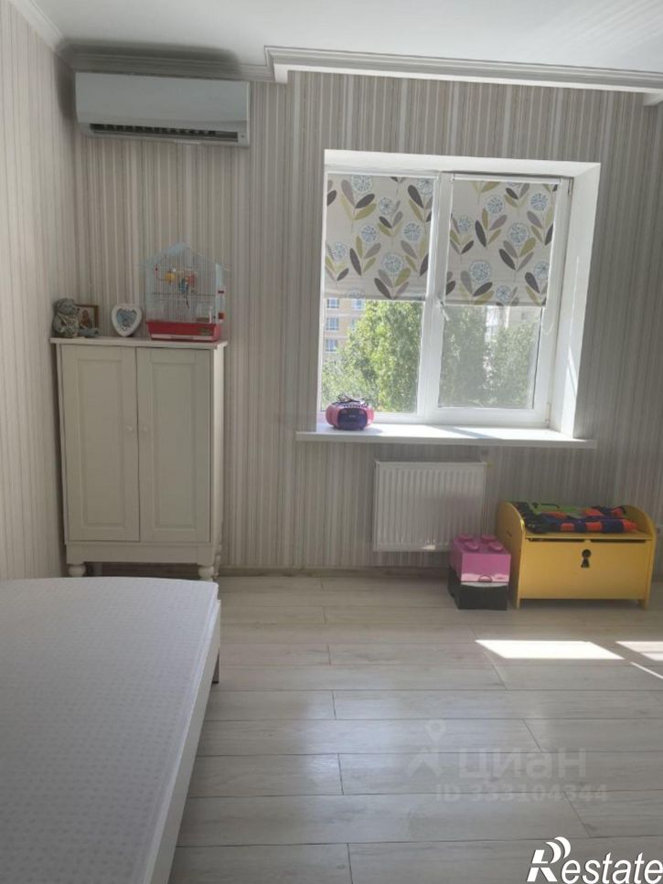 3-комн квартира Волгоград, Пугачёвская улица, 16