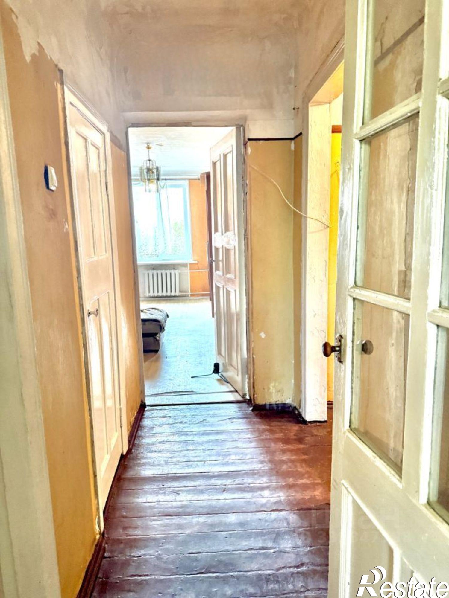 Купить квартиру за 2 350 000 рублей на Генерала Шумилова, 10